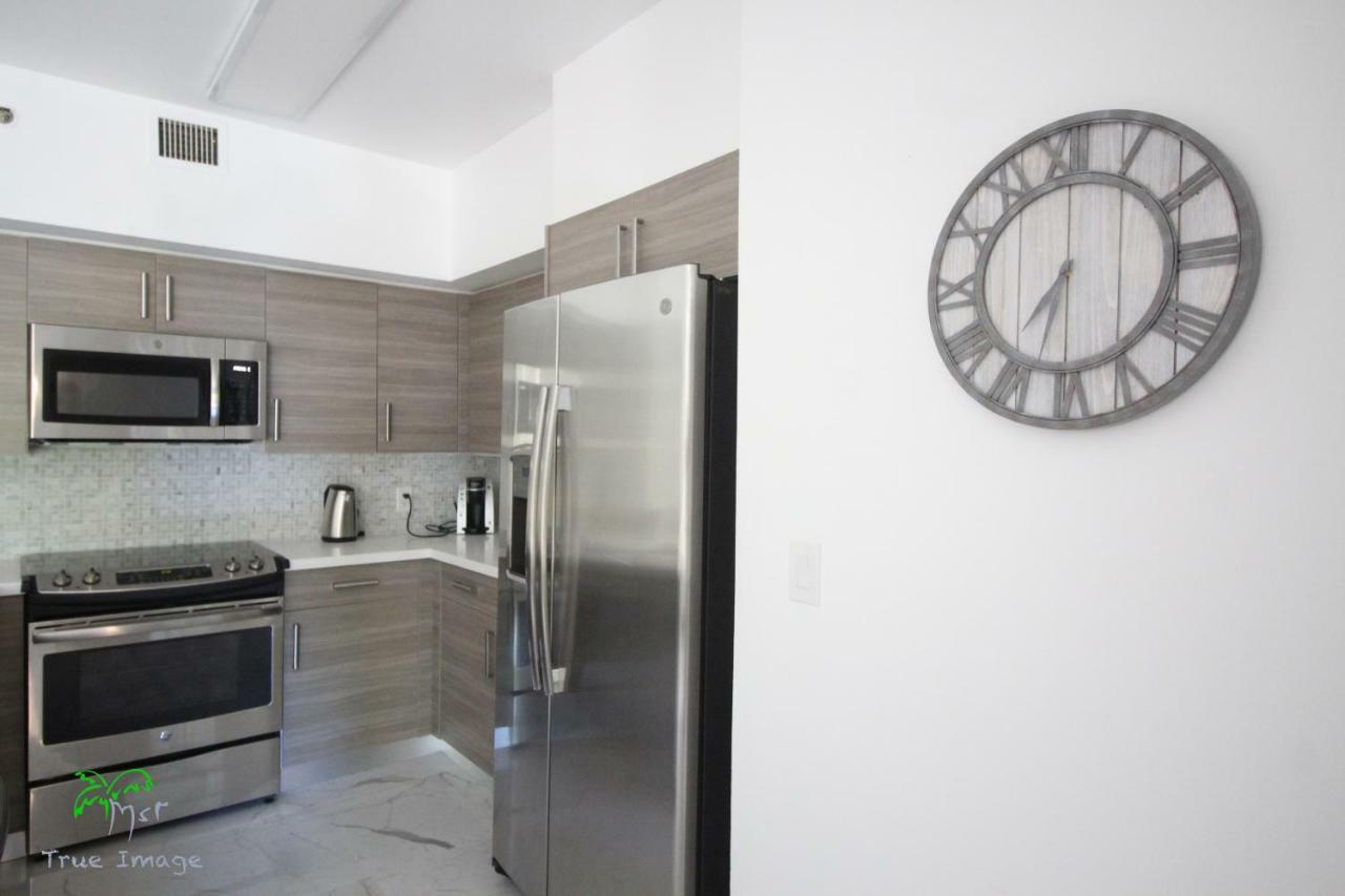 Yacht Club At Aventura 2 Bed 2 Bath Luxurius Cozy Brand New Apartamento Exterior foto