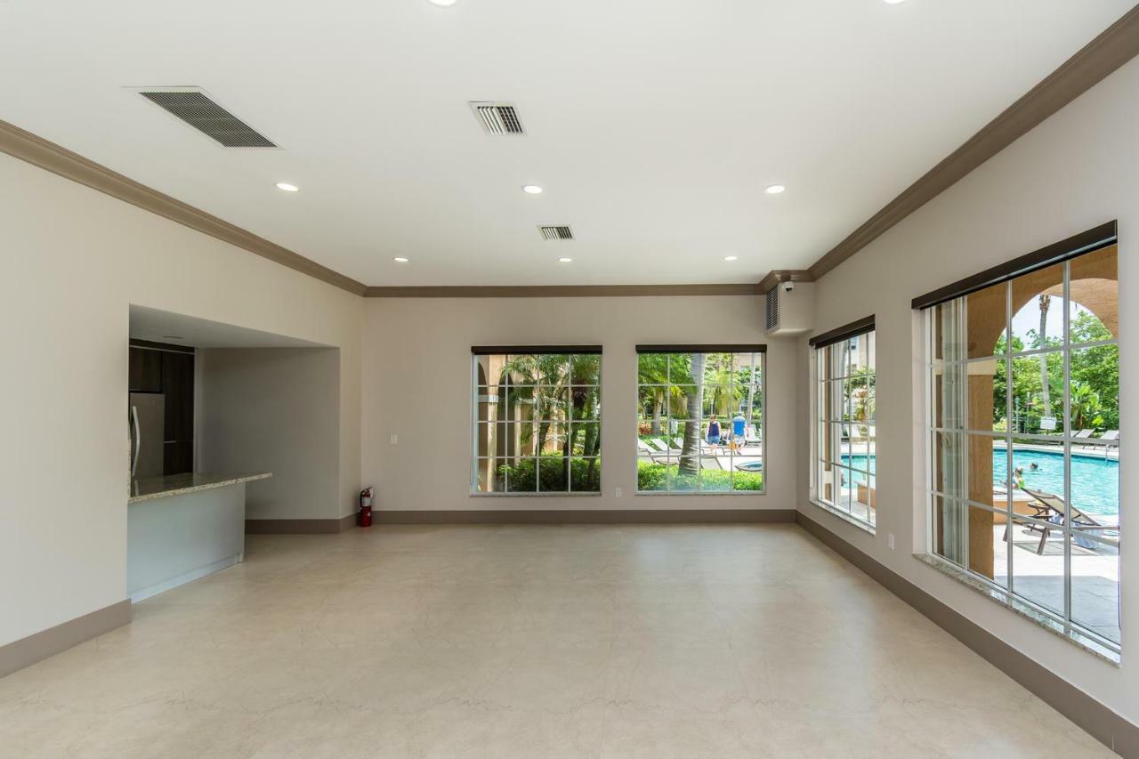 Yacht Club At Aventura 2 Bed 2 Bath Luxurius Cozy Brand New Apartamento Exterior foto
