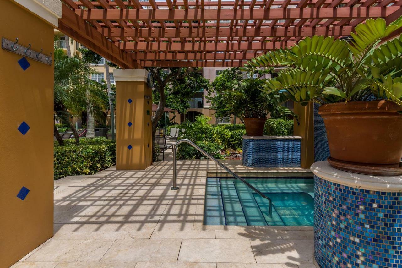 Yacht Club At Aventura 2 Bed 2 Bath Luxurius Cozy Brand New Apartamento Exterior foto